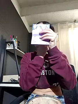 Celeste Moretti online show from 12-18-25, 02:32