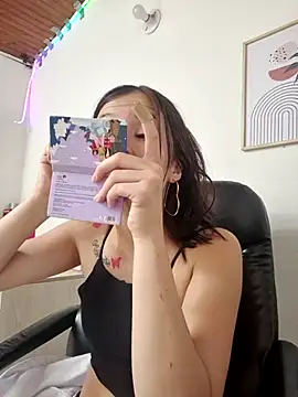 Celeste Moretti online show from 11-20-25, 01:56