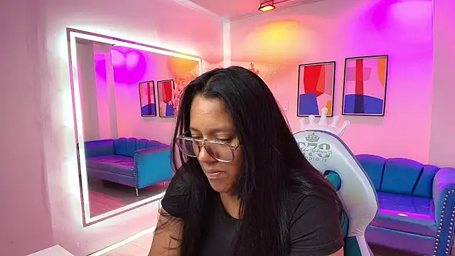 Alondra gomexxx online show from 11-11-25, 03:34