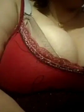 Viiictoriaa online show from 11-20-25, 12:11