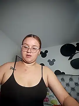 Snapshot of _sophia_sweet20 chatting on 11-07-25, 02:27 sophia sweet20 online show from 11-07-25, 02:27