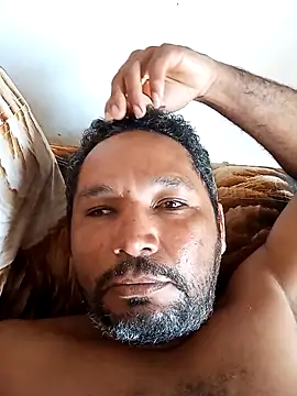 Snapshot of Cross3680 chatting on 11-15-25, 07:07 Cross3680 online show from 11-15-25, 07:07