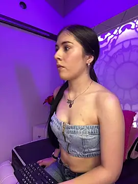 Victoria 14 online show from 04-01-26, 02:57