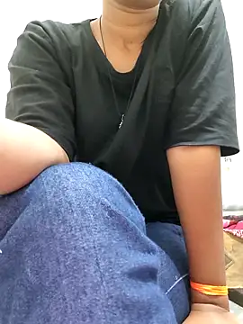 Isha kumari 69 online show from 02-15-26, 11:36