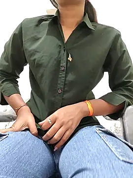 Isha kumari 69 online show from 02-27-26, 04:29