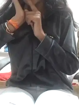 Isha kumari 69 online show from 01-10-26, 06:03