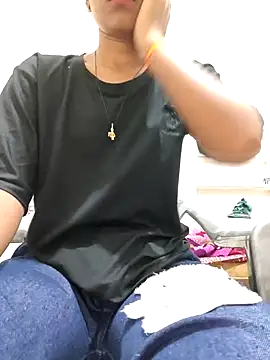 Isha kumari 69 online show from 02-21-26, 03:58