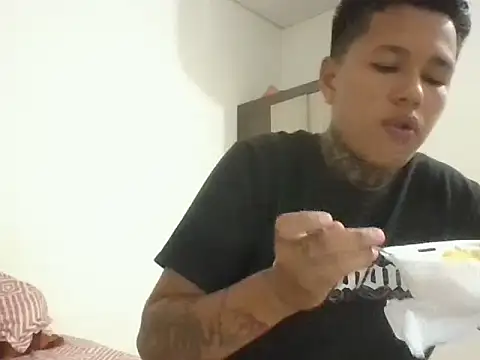 Margy 204 online show from 11-06-25, 01:42