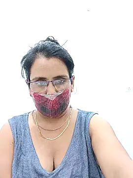 sanjana077 online show from 03-29-26, 07:59