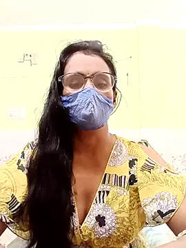 Snapshot of sanjana077 chatting on 11-11-25, 07:03 sanjana077 online show from 11-11-25, 07:03