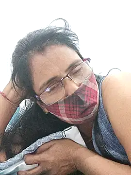 sanjana077 online show from 03-18-26, 01:09