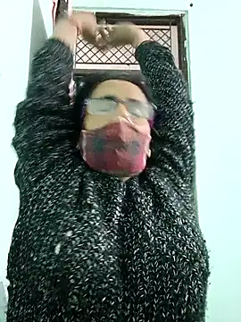 sanjana077 online show from 02-10-26, 02:10