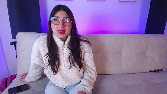 Mia Blair  online show from 11-06-25, 06:06