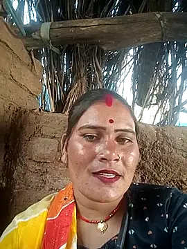 Chinki pande online show from 11-29-25, 07:52