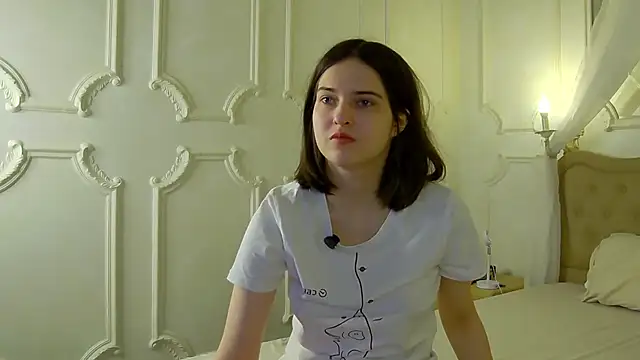 Ruby de Cherry online show from 11-28-25, 05:29