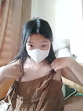 linh-xinh18 online show from 07-14-26, 08:19