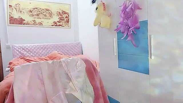 Xiaojuan61 online show from 12-04-25, 12:42