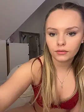 LillieWebb  online show from 03-26-26, 07:34