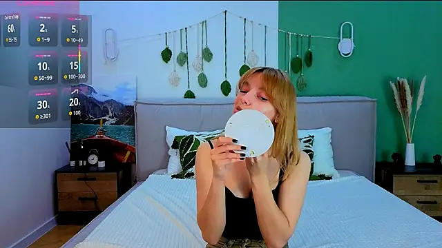 CindyMoriLove online show from 03-28-26, 05:30