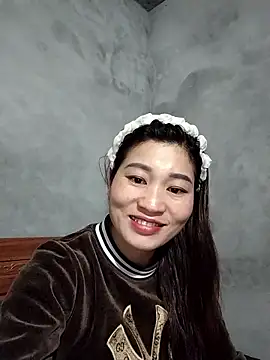 Qoine392 online show from 01-12-26, 12:56