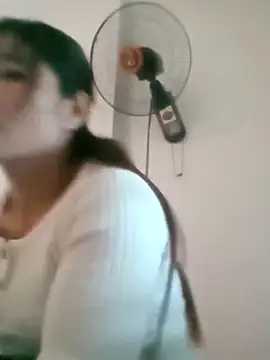 Qoine392 online show from 12-17-25, 02:05