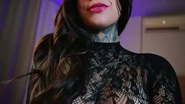 Babyfoxalice online show from 11-11-25, 06:41