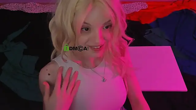 mia starrr  online show from 02-13-26, 09:04