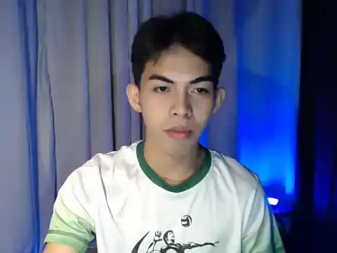 Urhotsilverboy online show from 03-03-26, 02:46