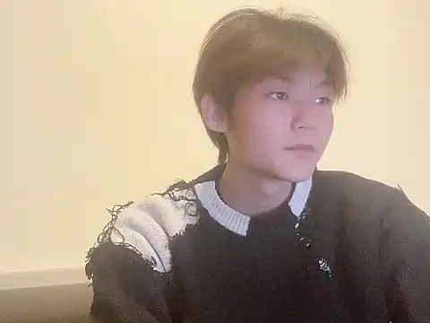 xiaomeng2563 online show from 01-05-26, 05:27