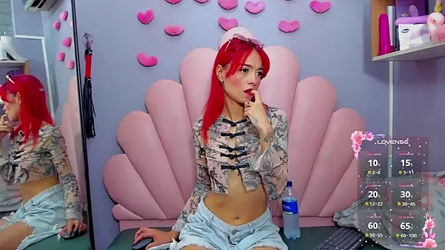 luci miller online show from 11-09-25, 04:22