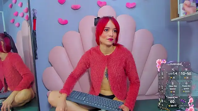 luci miller online show from 11-16-25, 02:27