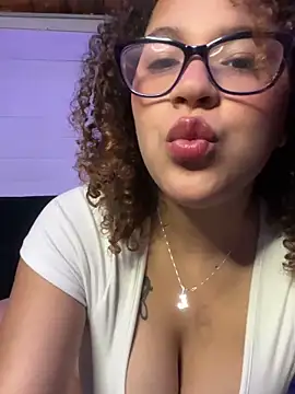 Lolavenezia online show from 02-19-26, 01:52