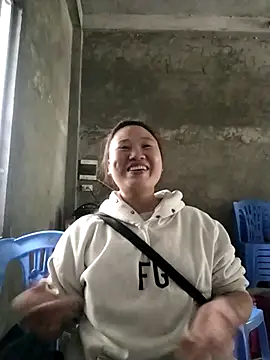 Snapshot of MINSSA502 chatting on 11-06-25, 03:10 MINSSA502 online show from 11-06-25, 03:10