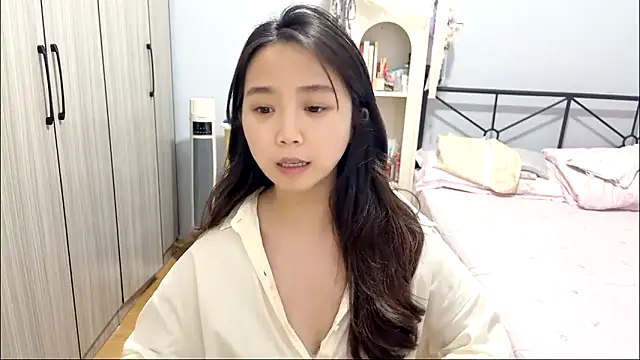 Hmm 0303 online show from 03-24-26, 04:29