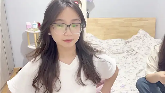 Hmm 0303 online show from 02-05-26, 03:30