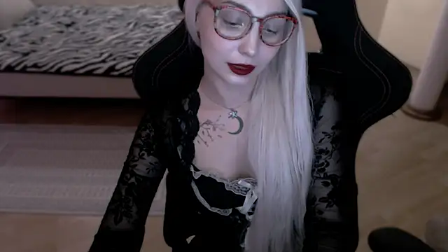 Snapshot of fromsun_forsoul777 chatting on 06-26-26, 10:26 fromsun forsoul777 online show from 06-26-26, 10:26