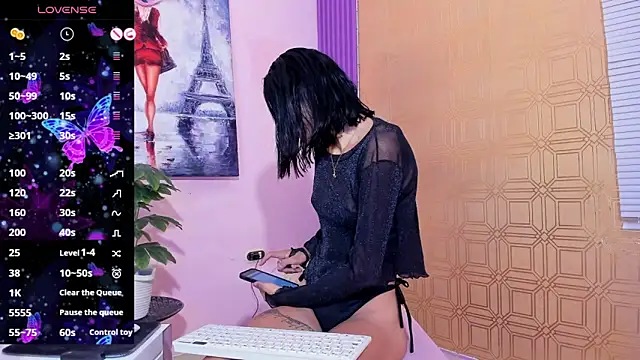 Snapshot of valen_gill chatting on 11-12-25, 01:15 valen gill online show from 11-12-25, 01:15