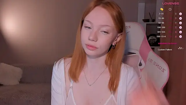 Elisahsthetics online show from 01-14-26, 12:14