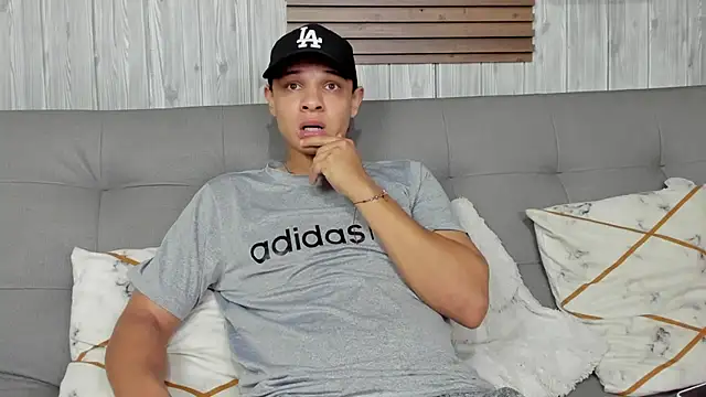 Belamiramill online show from 11-05-25, 04:54