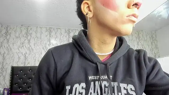 Lovers Spicy online show from 12-02-25, 01:13