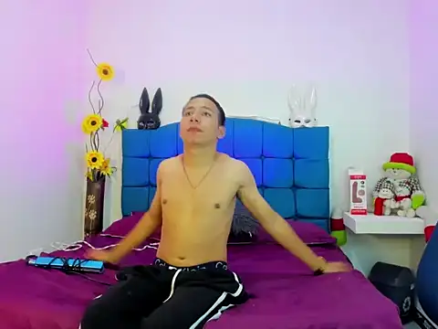Lovers Spicy online show from 03-08-26, 03:21