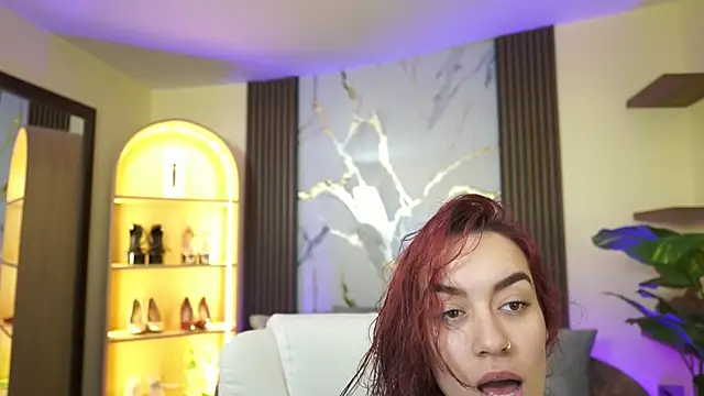 TessaaFox online show from 02-13-26, 11:43