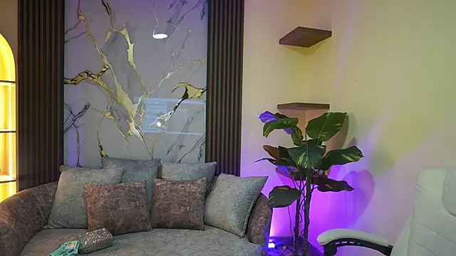 TessaaFox online show from 02-24-26, 01:01