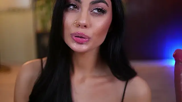 RavennaDArcy online show from 03-03-26, 08:05