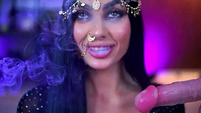 Snapshot of RavennaDArcy chatting on 02-18-26, 07:54 RavennaDArcy online show from 02-18-26, 07:54