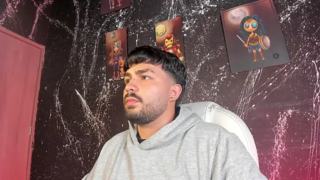 Snapshot of JonnSnow_ chatting on 11-10-25, 03:55 JonnSnow online show from 11-10-25, 03:55