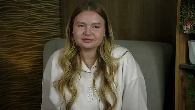 TorieDeeb online show from 11-06-25, 06:06