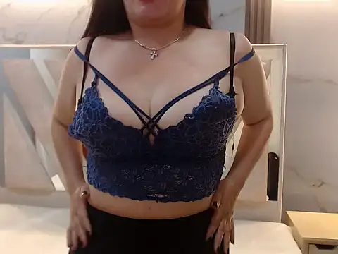 jesicaparkercf online show from 11-11-25, 03:40