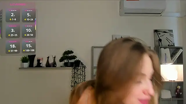 TawnyaVanschaick online show from 01-17-26, 09:57