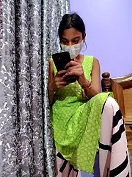 Student12th online show from 11-23-25, 03:55